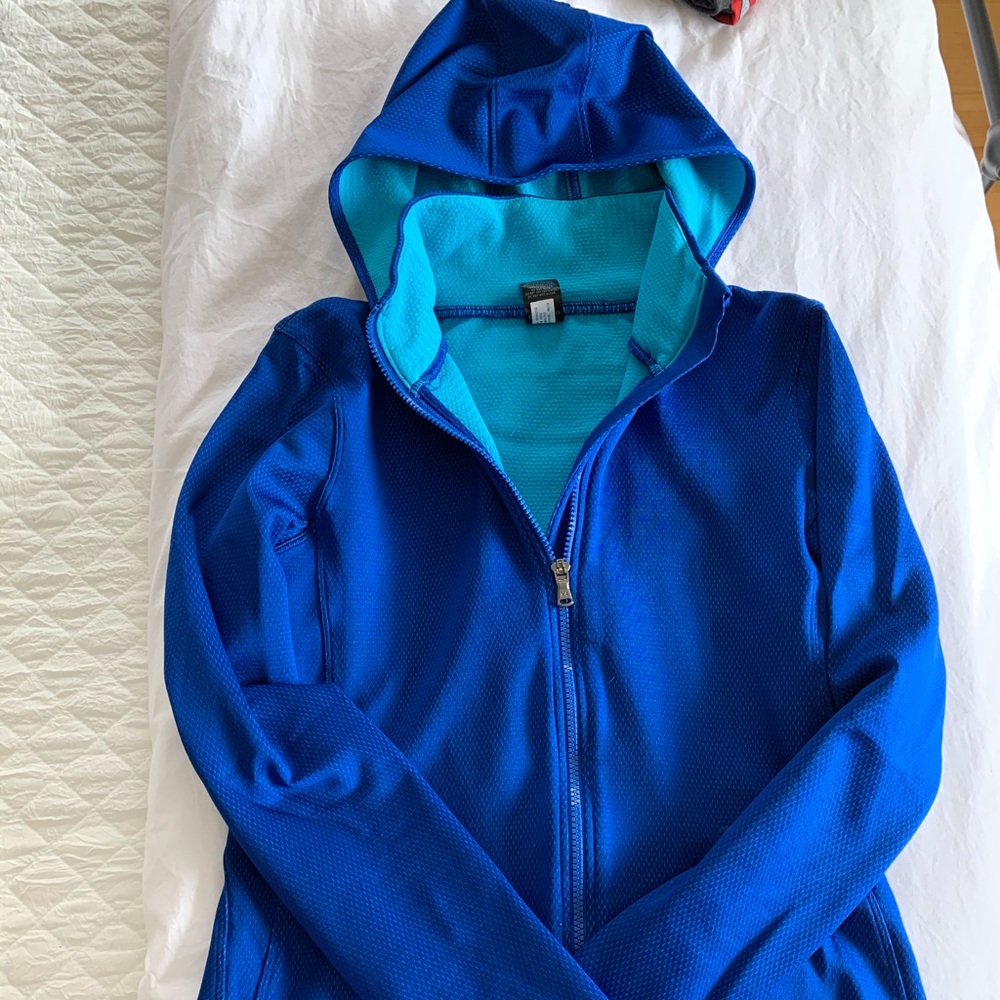 Under Armour Zip Jacket with hood